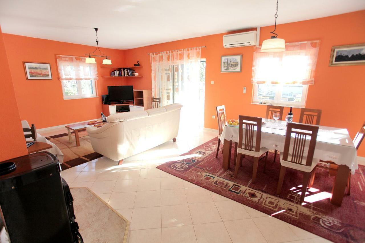 Apartman Tone Τρογκίρ Εξωτερικό φωτογραφία