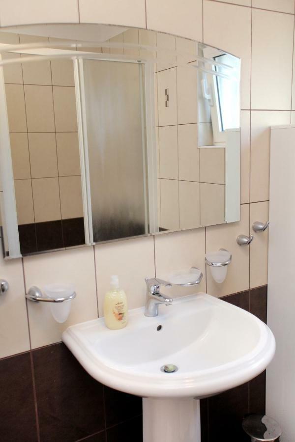 Apartman Tone Τρογκίρ Εξωτερικό φωτογραφία