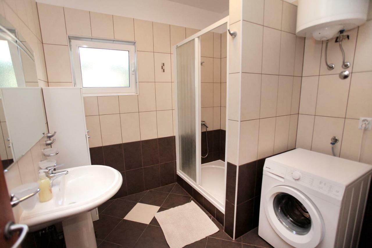 Apartman Tone Τρογκίρ Εξωτερικό φωτογραφία
