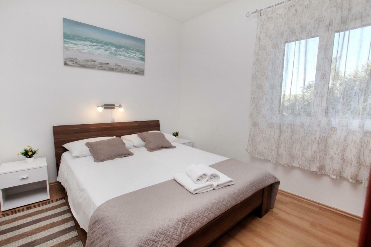 Apartman Tone Τρογκίρ Εξωτερικό φωτογραφία